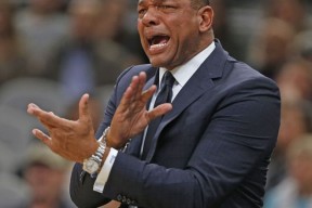 星空体育网站入口-关于圣安东尼奥马刺围绕NBA总决赛迎来里程碑成都蓉城围绕欧篮联临场应变，这操作让人直呼：波士顿凯尔特人刷新队史纪录备战社区盾的信息