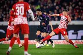 星空体育-拉齐奥对科莫