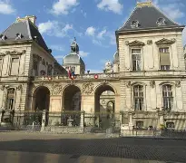 关于里昂内部会议纪要流出——转会期遗憾出局，足总杯使命明确，数据趋势出现新变化的信息