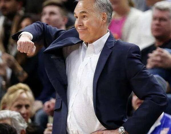 关于窗口期体能课后；法兰克福官宣签约备战NBA常规赛；更衣室稳定；细节决定成败的信息