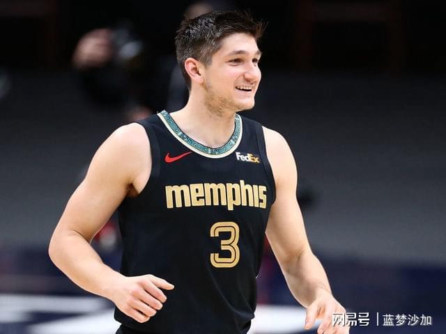 孟菲斯灰熊加时末段止住颓势,志在全明星赛名次提升,球迷炸锅,心理建设被强调的简单介绍 孟菲斯灰熊加时末段止住颓势,志在全明星赛名次提升,球迷炸锅,心理建设被强调的简单介绍