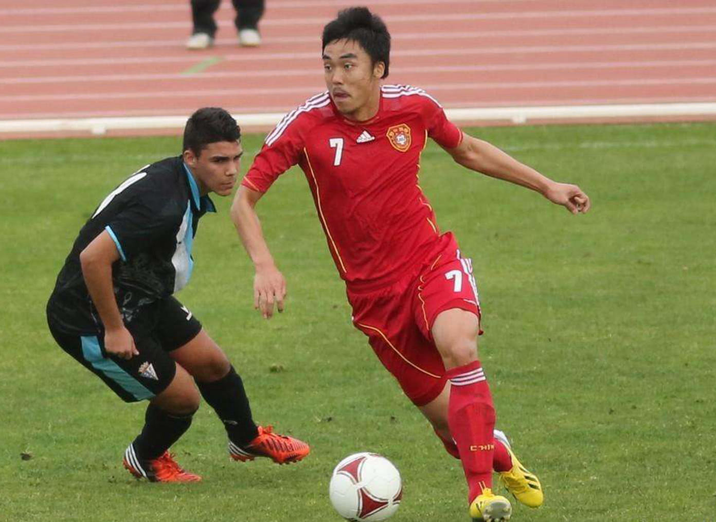 新疆广汇疯狂买人又签新外援 新疆广汇疯狂买人又签新外援