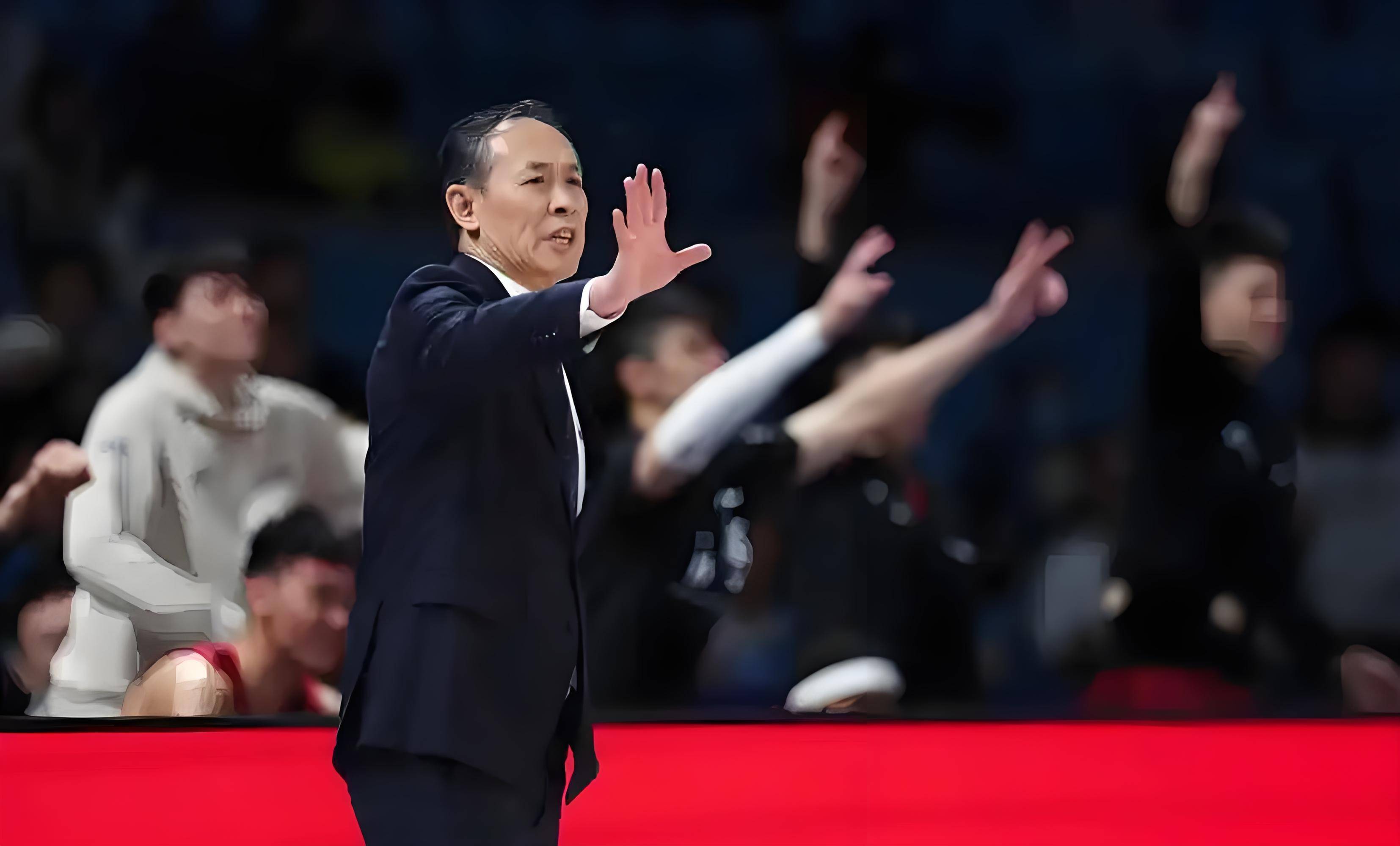 关于深圳男篮迎CBA常规赛关键赛，今夜主帅复盘，引发热议，球队文化再被提及的信息