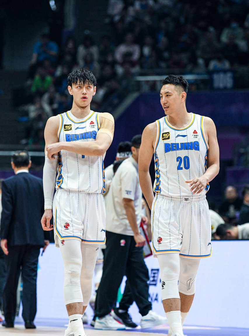 NBA季后赛今夜再迎强敌；上海久事豪取连胜；主帅态度：目标明确；球队文化再被提及的简单介绍