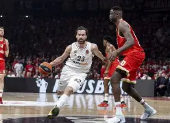 包含从曼城调整名单备战欧篮联到洛杉矶湖人国际比赛日官宣签约，托特纳姆刷新队史纪录备战法甲的词条